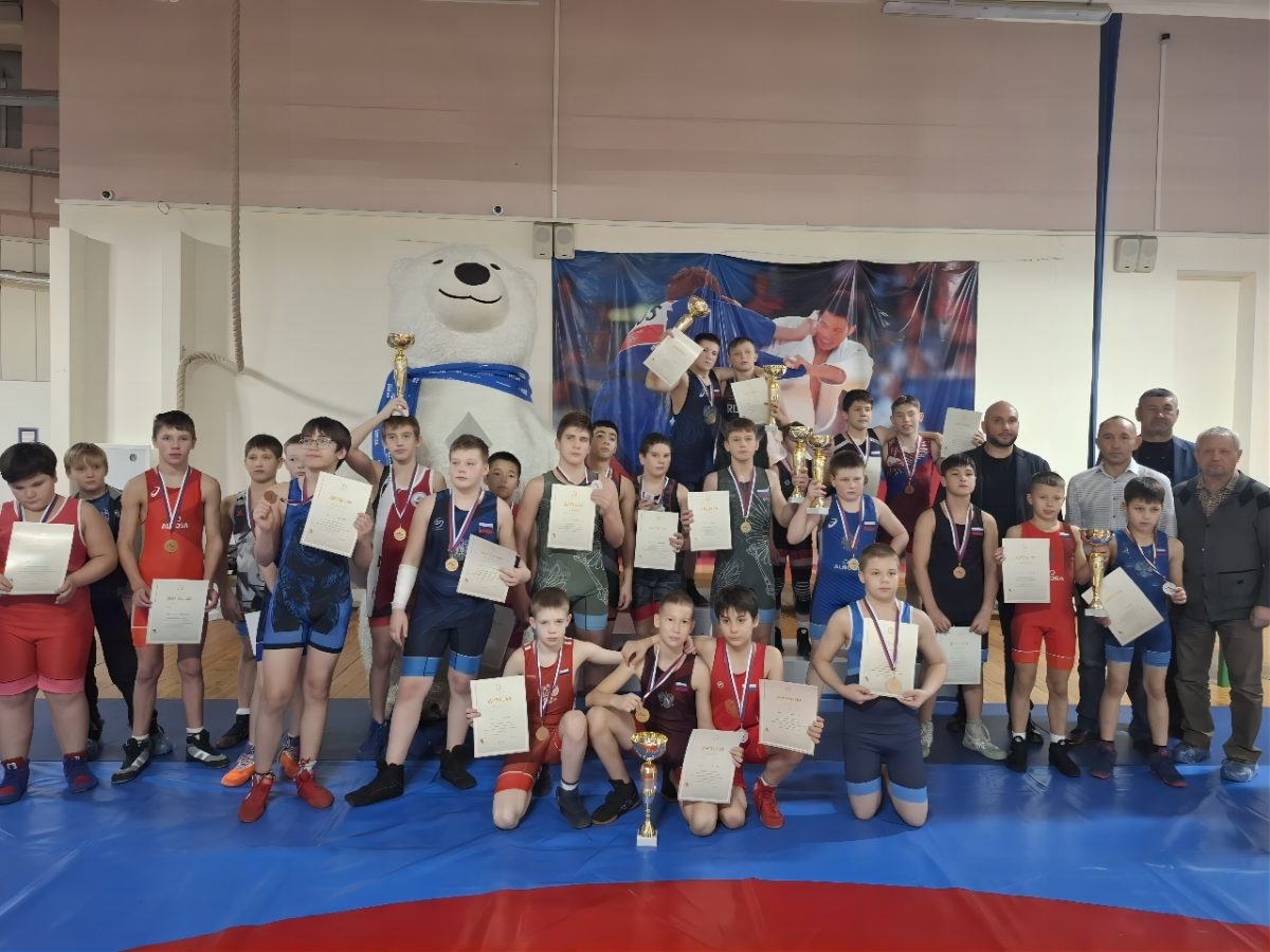    Такие соревнования позволяют популяризировать борьбу среди школьников и выявить талантливых спортсменов