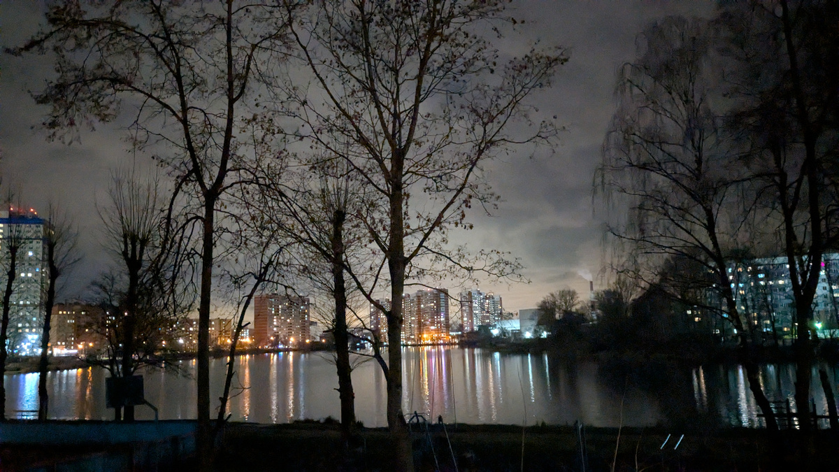 Вечером на набережной Серебрянки. Фото автора
