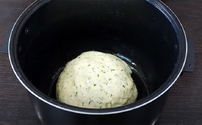 Пышные пампушки с чесноком и укропом: идеальная домашняя выпечка для уютных вечеров