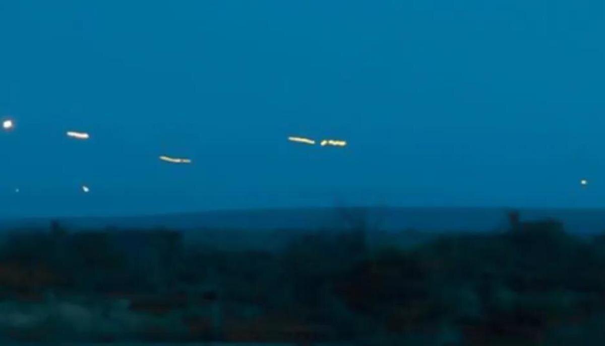 Лучше уж пусть будет оно непонятно, но работает
чем понятно, но не работает.