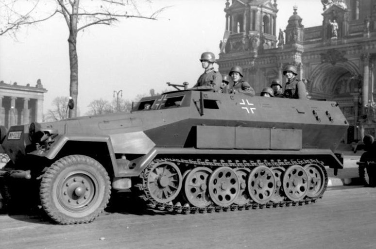 SdKfz.251/1 ausf.A APC