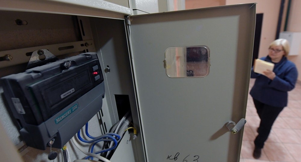 Когда старые электросчетчики должны поменять на "умные"