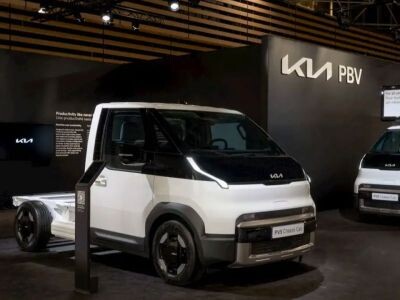    Kia показала многофункциональный электрофургон PV5