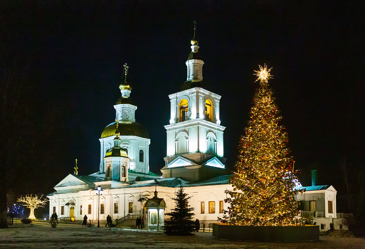 Нижегородская область, село Дивеево — Серафимо-Дивеевский Троицкий монастырь. Собор Казанской иконы Божией Матери.