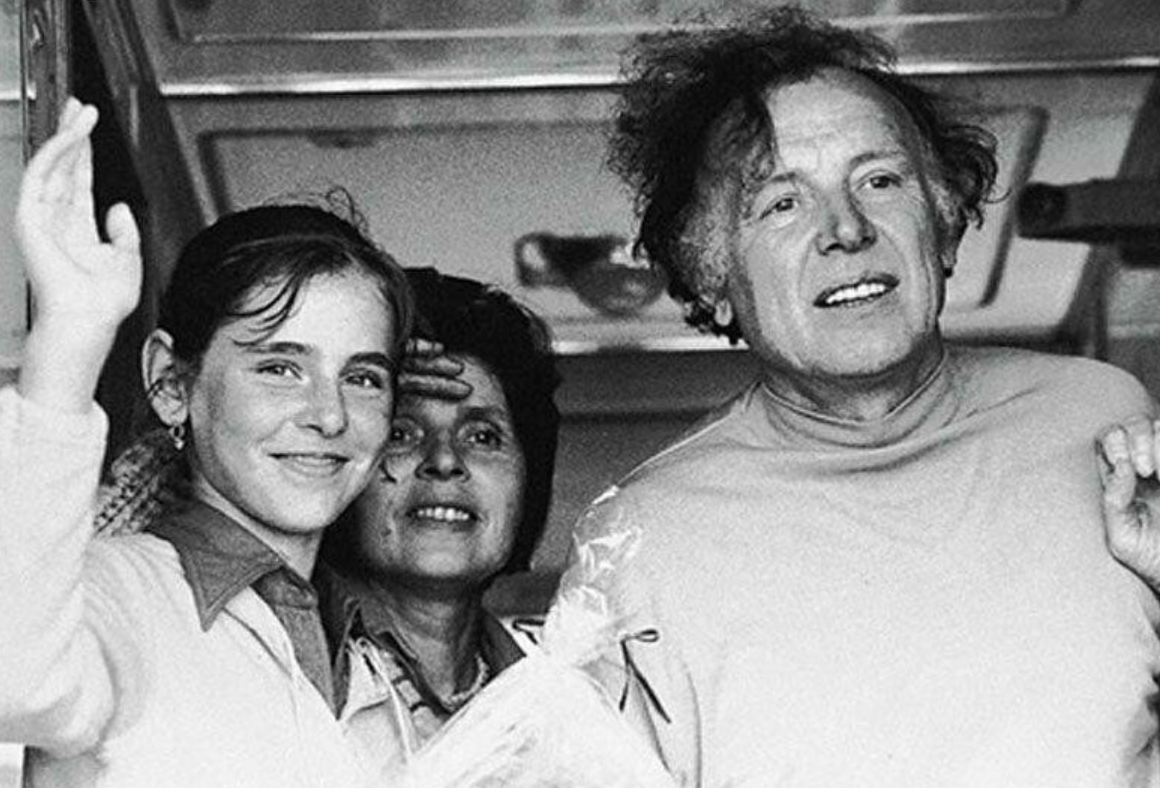 Иннокентий Смоктуновский с женой Суламифи и дочерью Марией