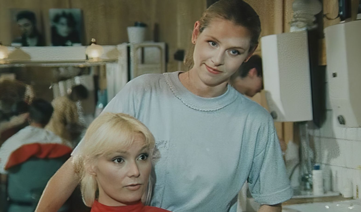 Мария Смоктуновская в фильме "Гений"