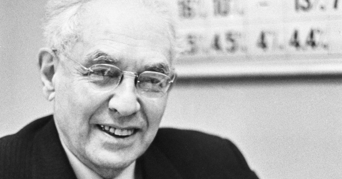 Александр Романович Лурия (3 (16) июля 1902, Казань — 14 августа 1977, Москва) — советский психолог и врач-невропатолог, один из основателей нейропсихологии.