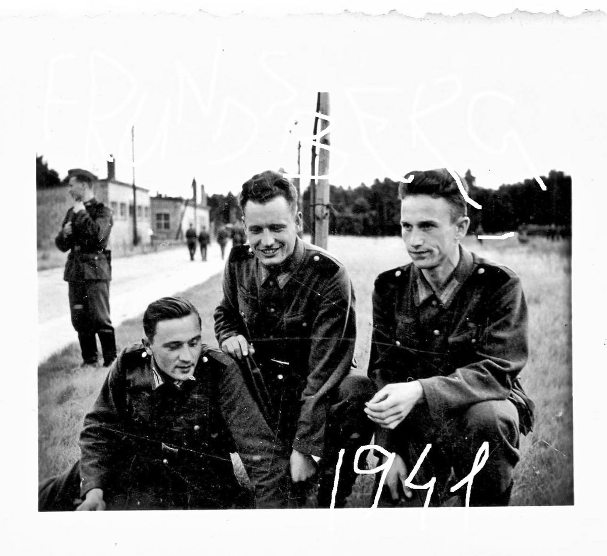 Пособники гитлеровцев - украинские националисты из подразделения "Нахтигаль"