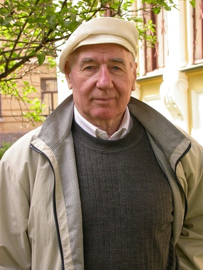 На илл.: Михаил Алексеевич Назаров (24.05.1927–29.08.2019) – художник. Здесь и далее иллюстрации из личного архива А.М. Назарова 