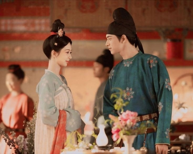 Хе Вэйфан она же Му Дань и посланник Цзян Чанъянь