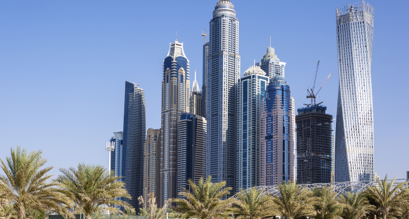    "Кругом одни русские, страшная влажность, домой не позвонить": 10 вещей, которые поразили русскую туристку в ОАЭ