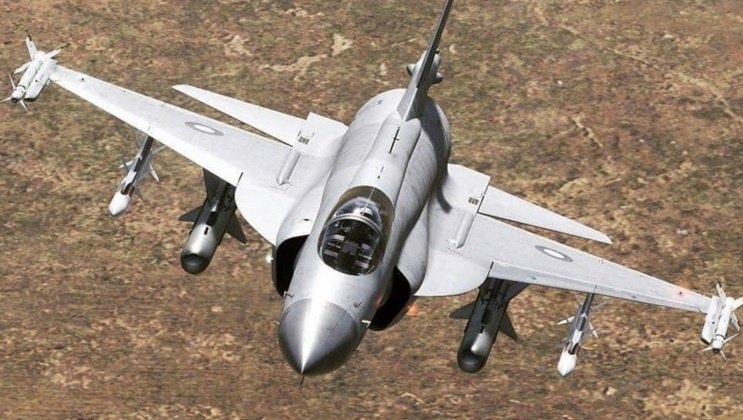 Китай заключил новую экспортную сделку на истребители JF-17 на авиасалоне в Дубае. Фото: ВВС Пакистана