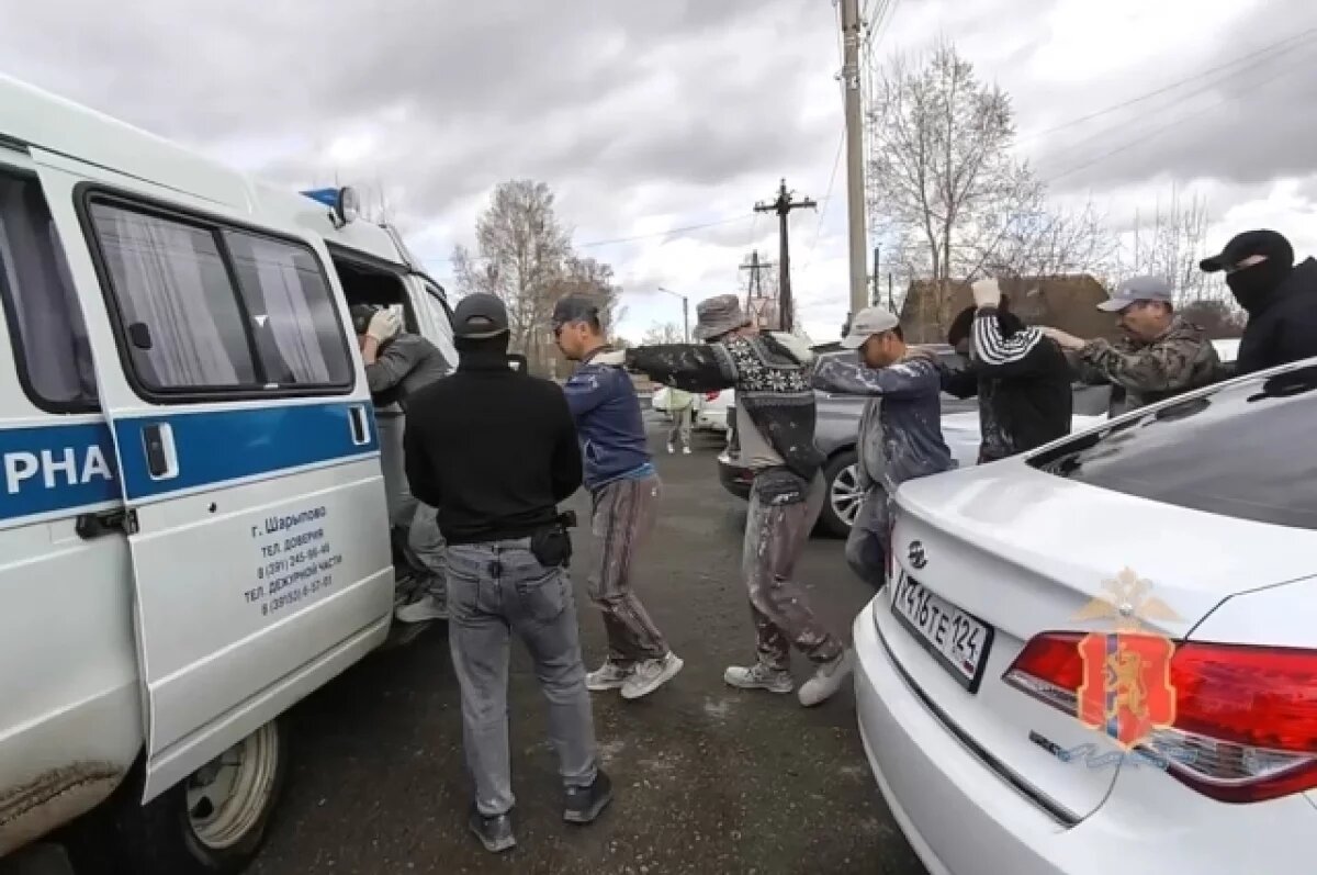    В Красноярске обнаружили иностранцев, не вставших на воинский учет