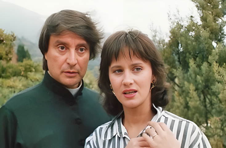 Шмелёва снималась у лучших режиссёров и была в одном кадре с самыми известными актёрами страны. Фото: Pinterest