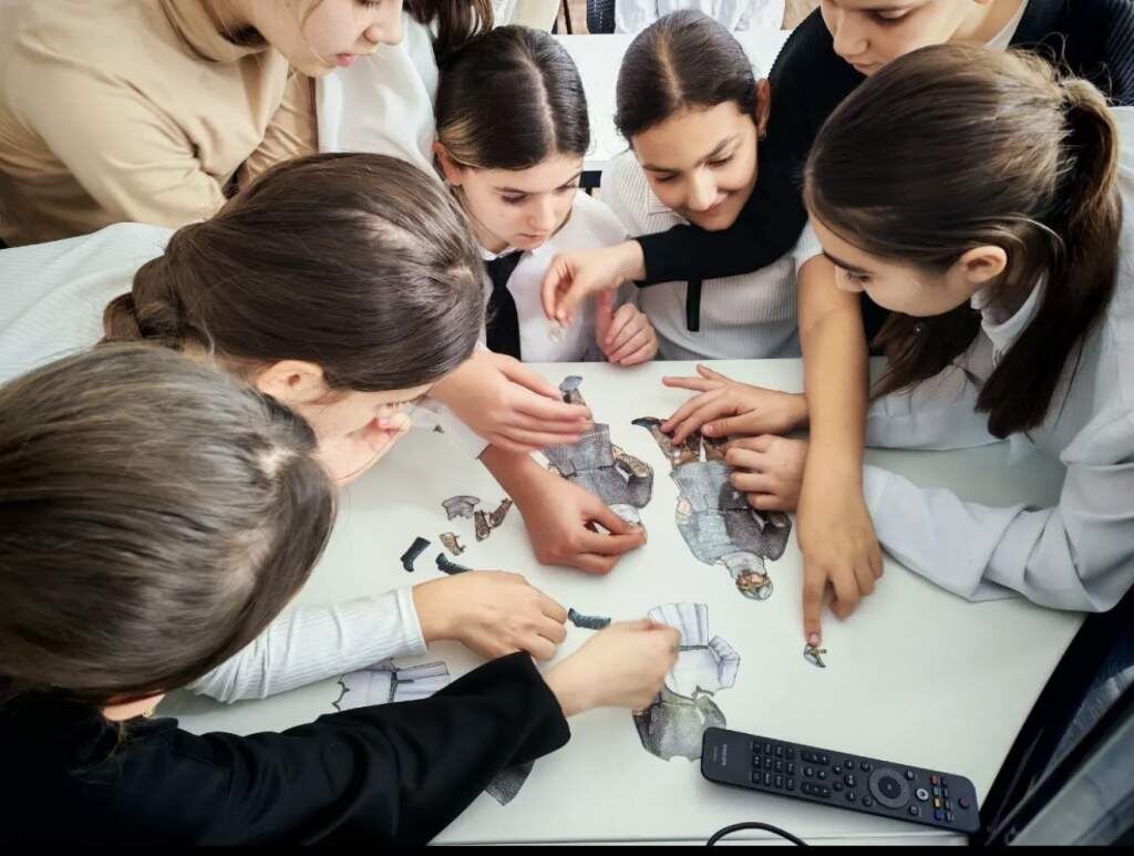 Листайте вправо, чтобы увидеть больше изображений