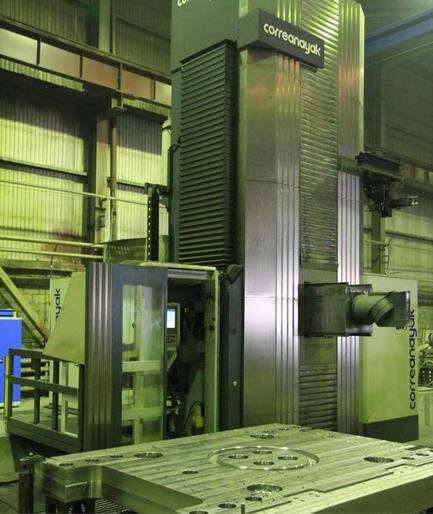 Новое место работы выглядело несколько монструозно