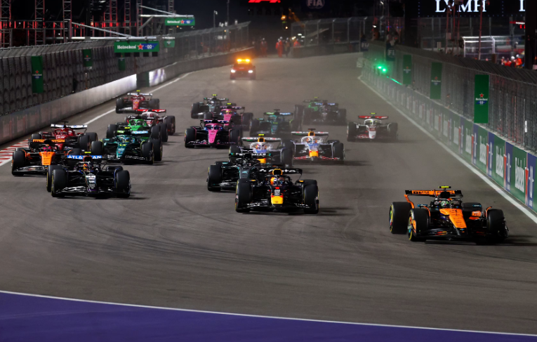 Старт на гран-при Лас-Вегаса 2025