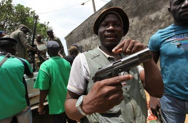 Попытаться догнать, но прогореть: пистолет MAB P-15