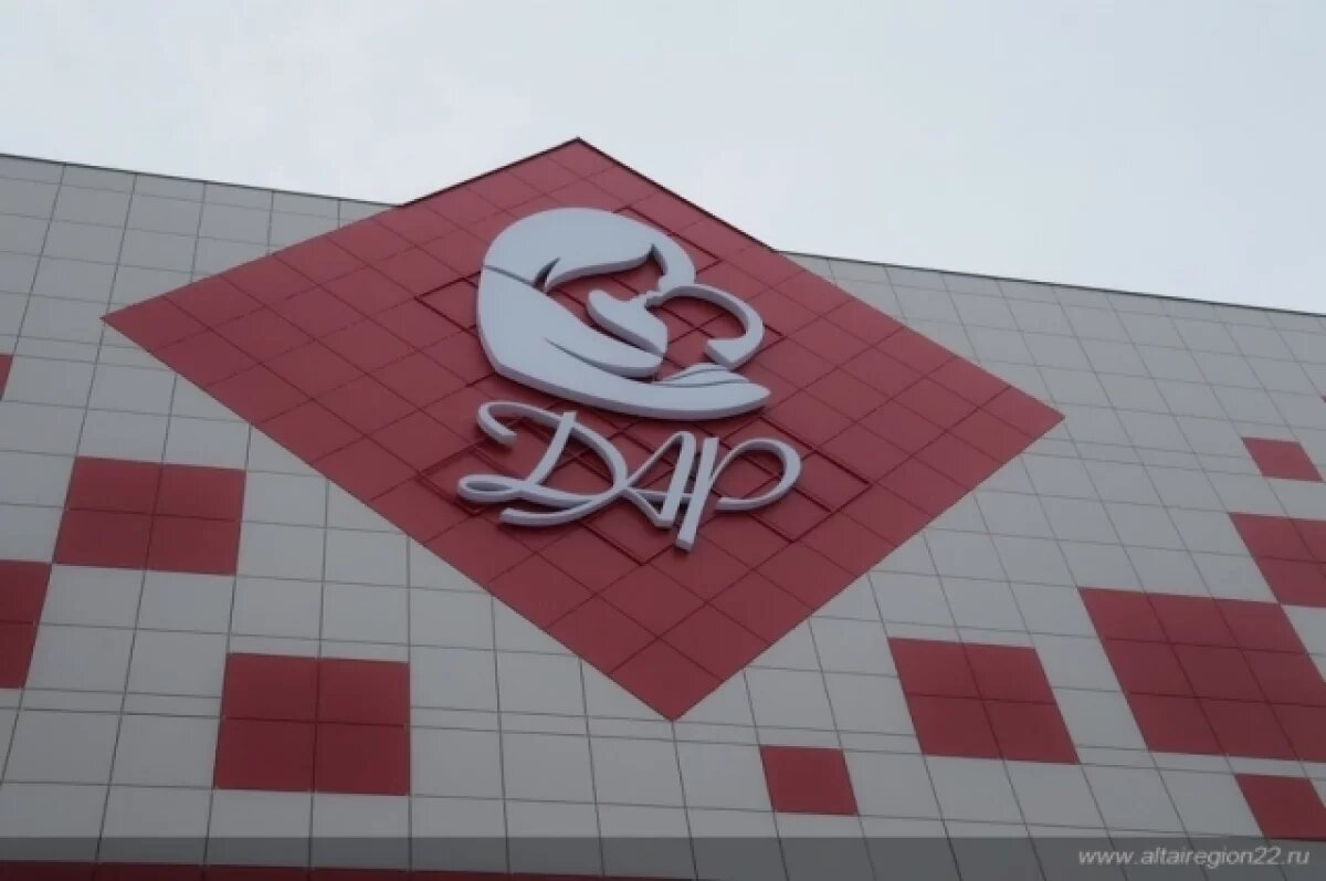    В реанимации новорождённых в Барнауле медбратом работает египтянин