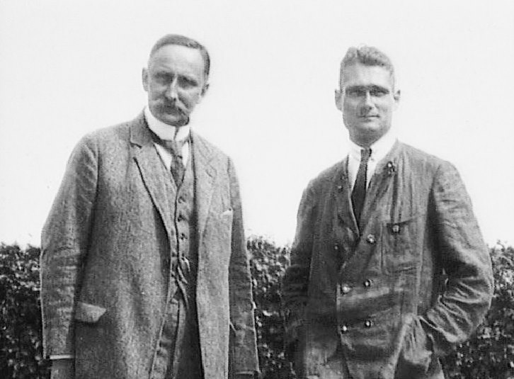 Карл Хаусхофер и Рудольф Гесс. 1920