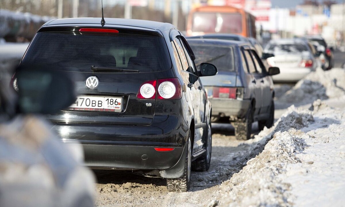    От Ханты-Мансийска до Каменного ограничили скорость движения автомобилей