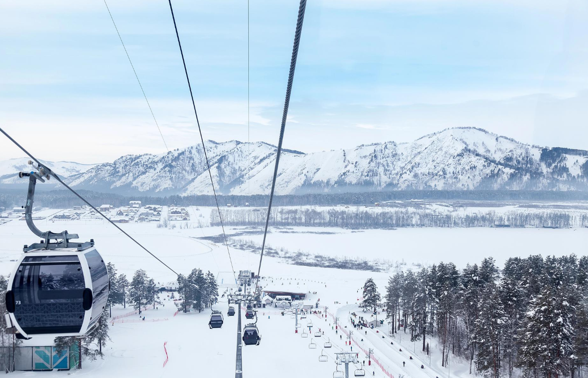 Снежные виды с лучшей панорамной трассы