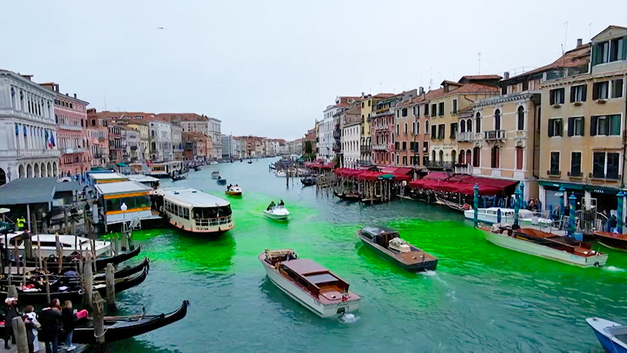    © АО "ТВ Центр"