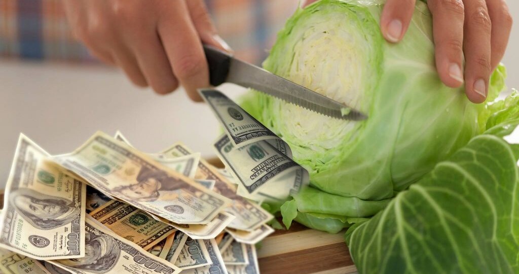 Почему деньги называют «бабками» и «капустой»: тайная история двух русских слов, которые пережили три века