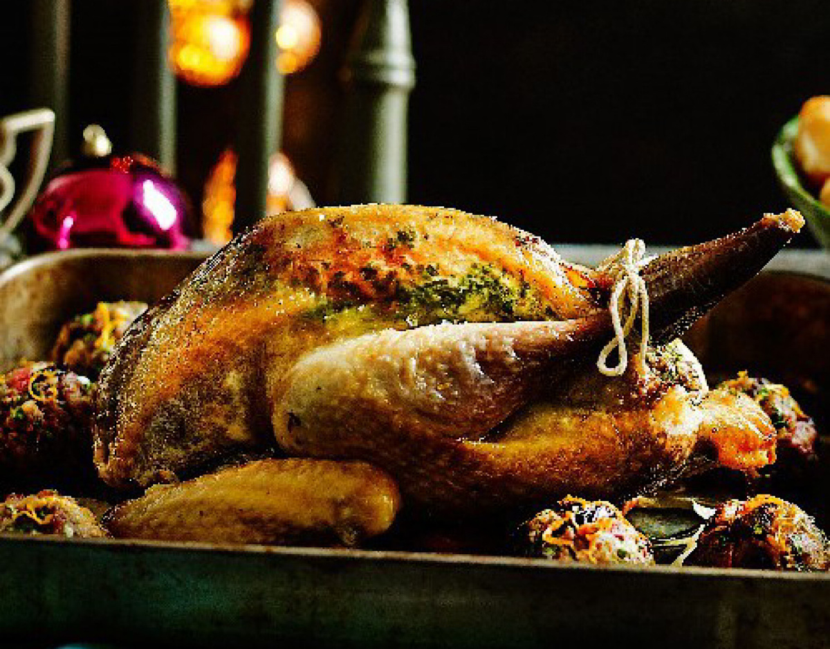 Фото: Цесарка La Ferme  www.bbaum.ru