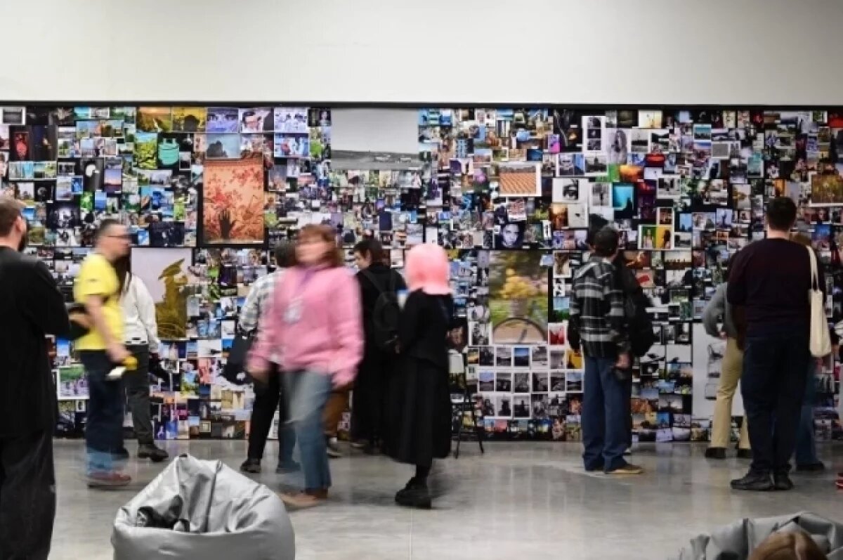    Больше двух тыс. снимков представили на фестивале «Молодая фотография»