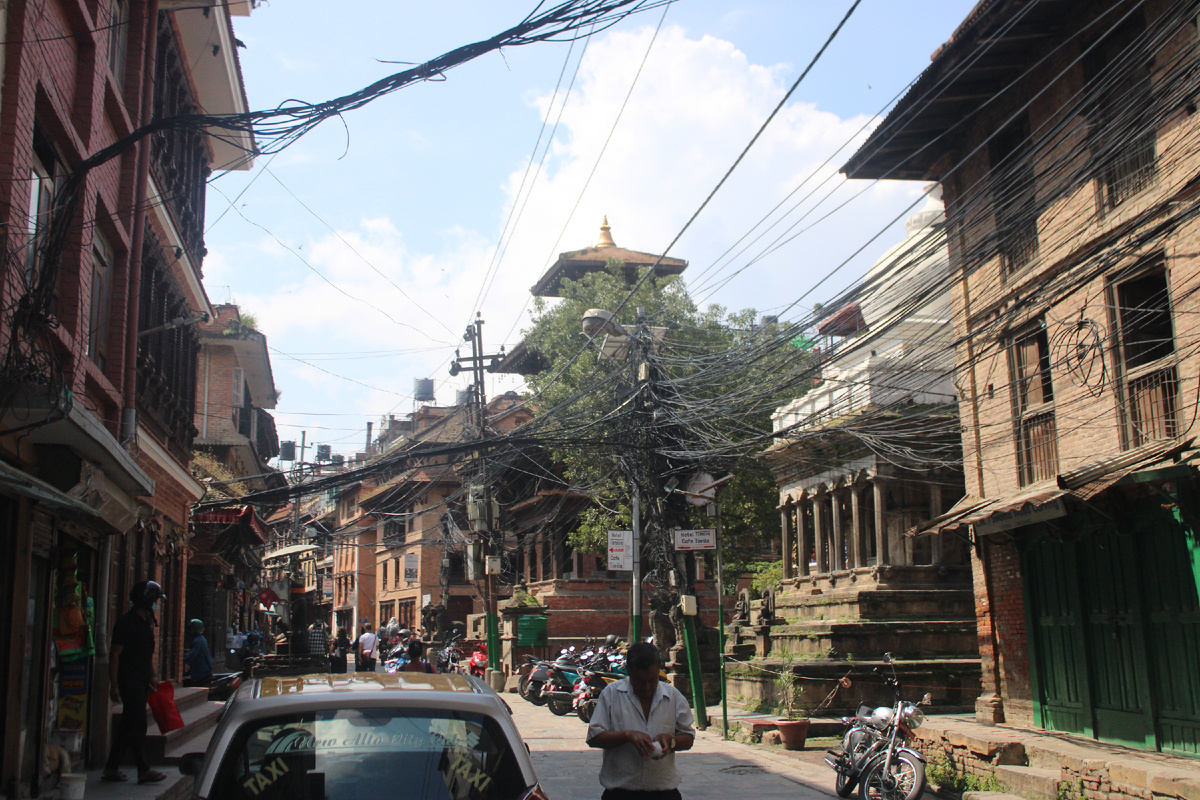 А это улица