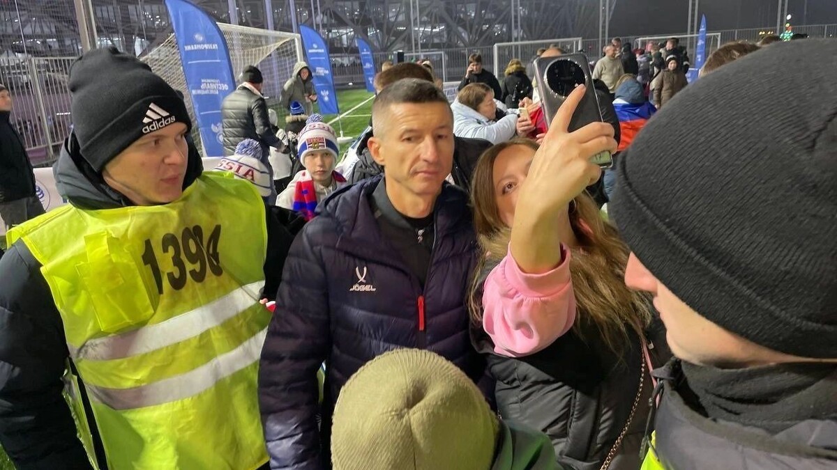    Болельщики любят Евгения Алдонина   novostivolgograda.ru