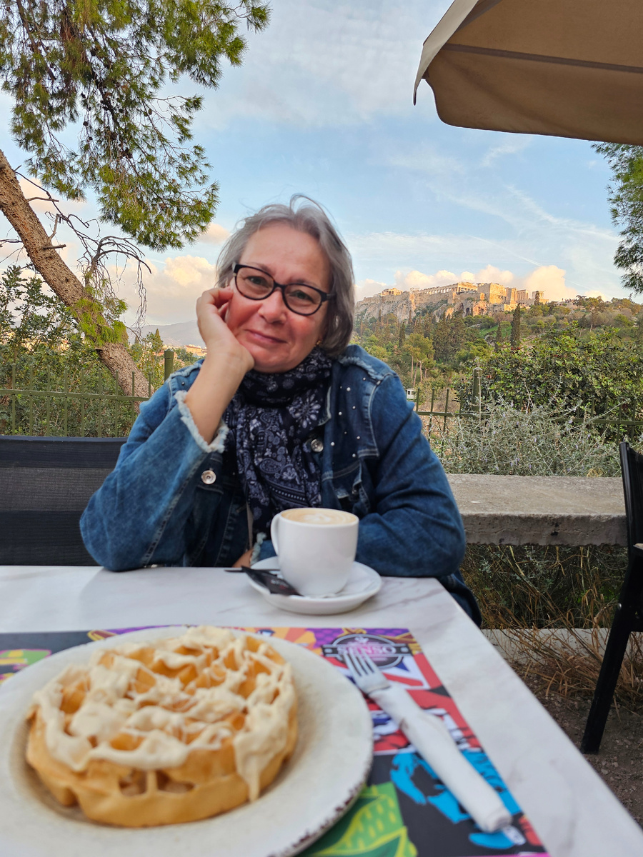 Кофе с видом на Акрополь 