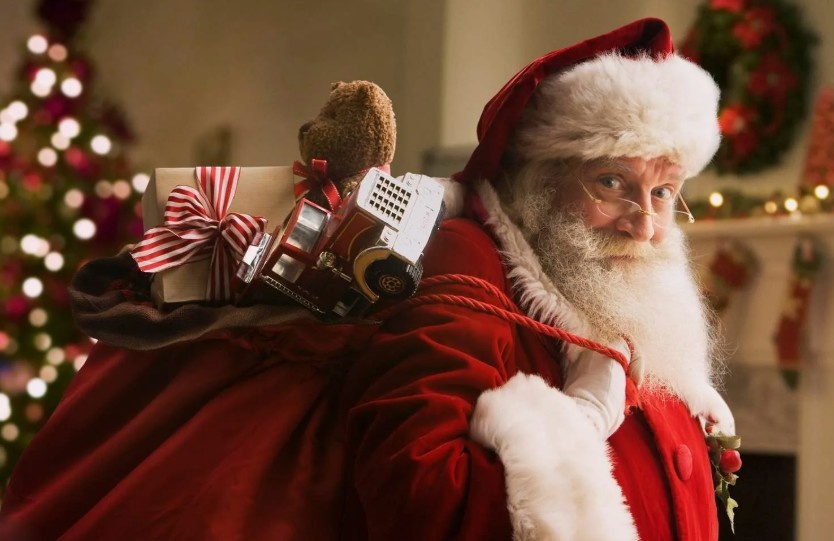 КВЕСТ НА СМЕКАЛКУ: Козел-вымогатель и ведьма Бефана. Какой из 5 фактов о Санте — фейк?