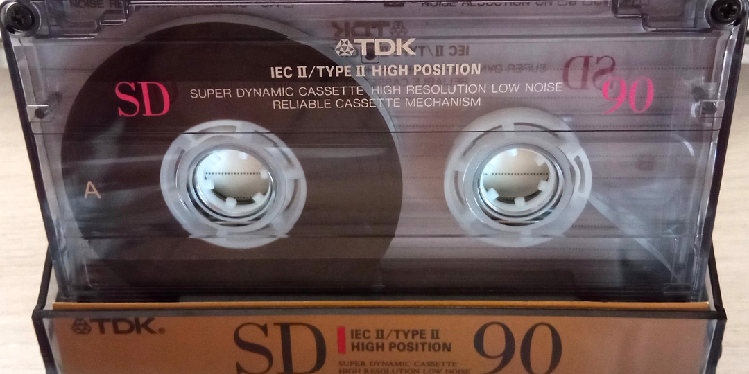 Две группы и одна TDK
