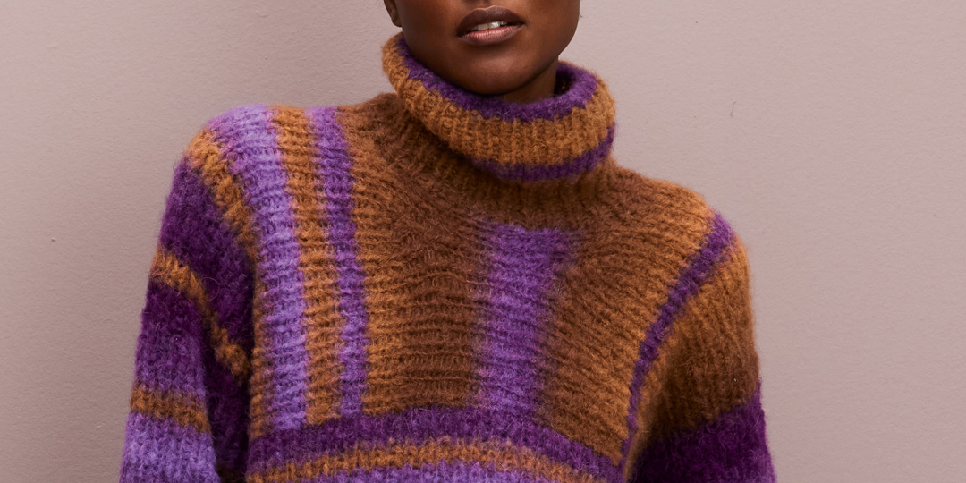 Интересный свитер спицами от Filati — микс продольной и поперечной резинки