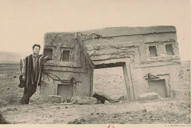 Ворота Солнца, фото 1876 года. Источник фото: https://dzen.ru/a/YOuhmA8eGyqMxA3M?utm_medium=organic&utm_source=yandexsmartcamera 