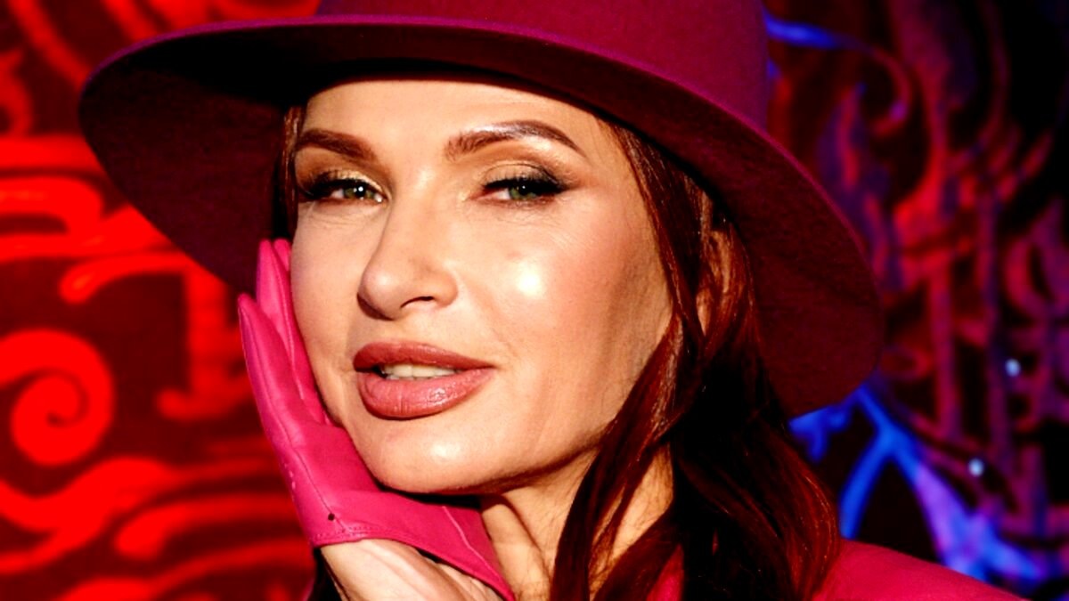 Эвелина Бледас