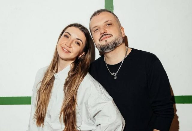    Дмитрий Позов с женой Екатериной. Фото: социальные сети