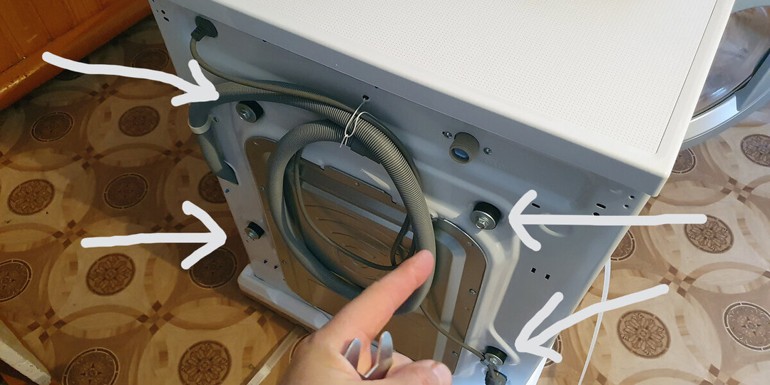 Почему из стиральной машины пахнет канализацией? Тайна ванной комнаты