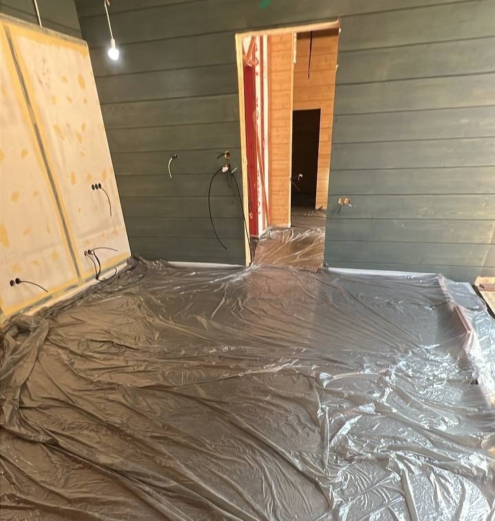 Созревание полусухой стяжки в частном доме