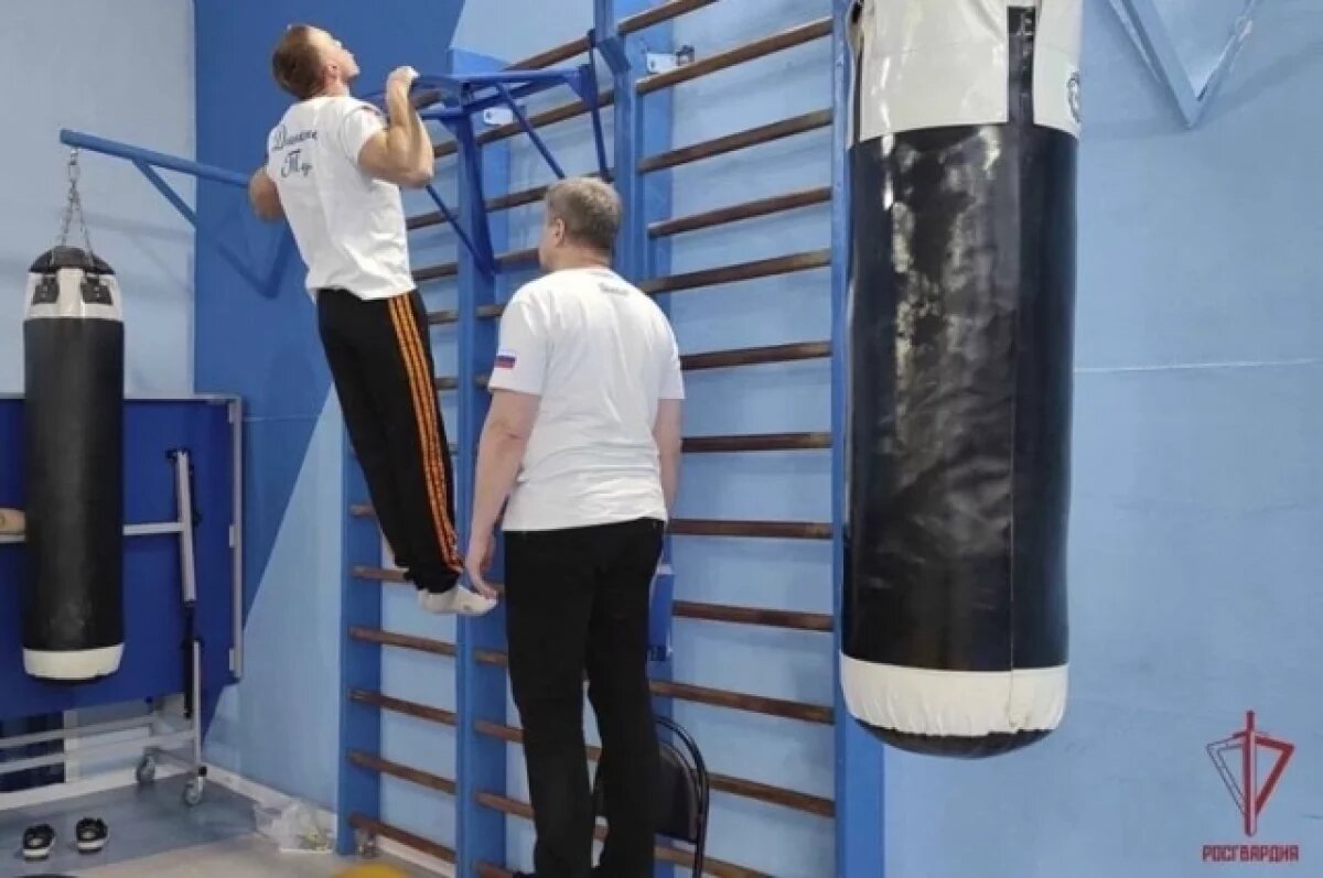    Тульские росгвардейцы взяли золото соревнований по силовому многоборью