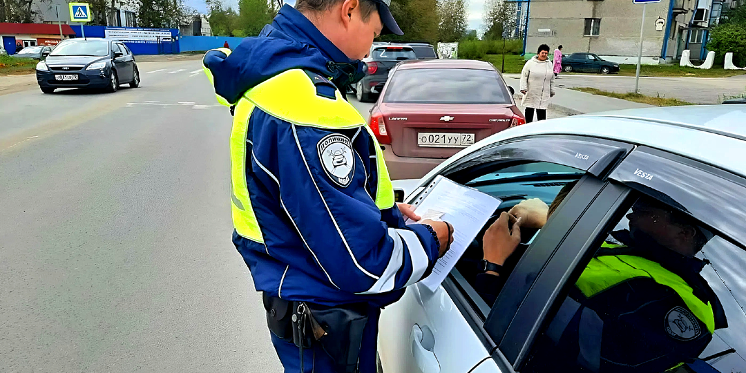 Одна фраза может стоить прав: главное правило общения с инспектором ГИБДД