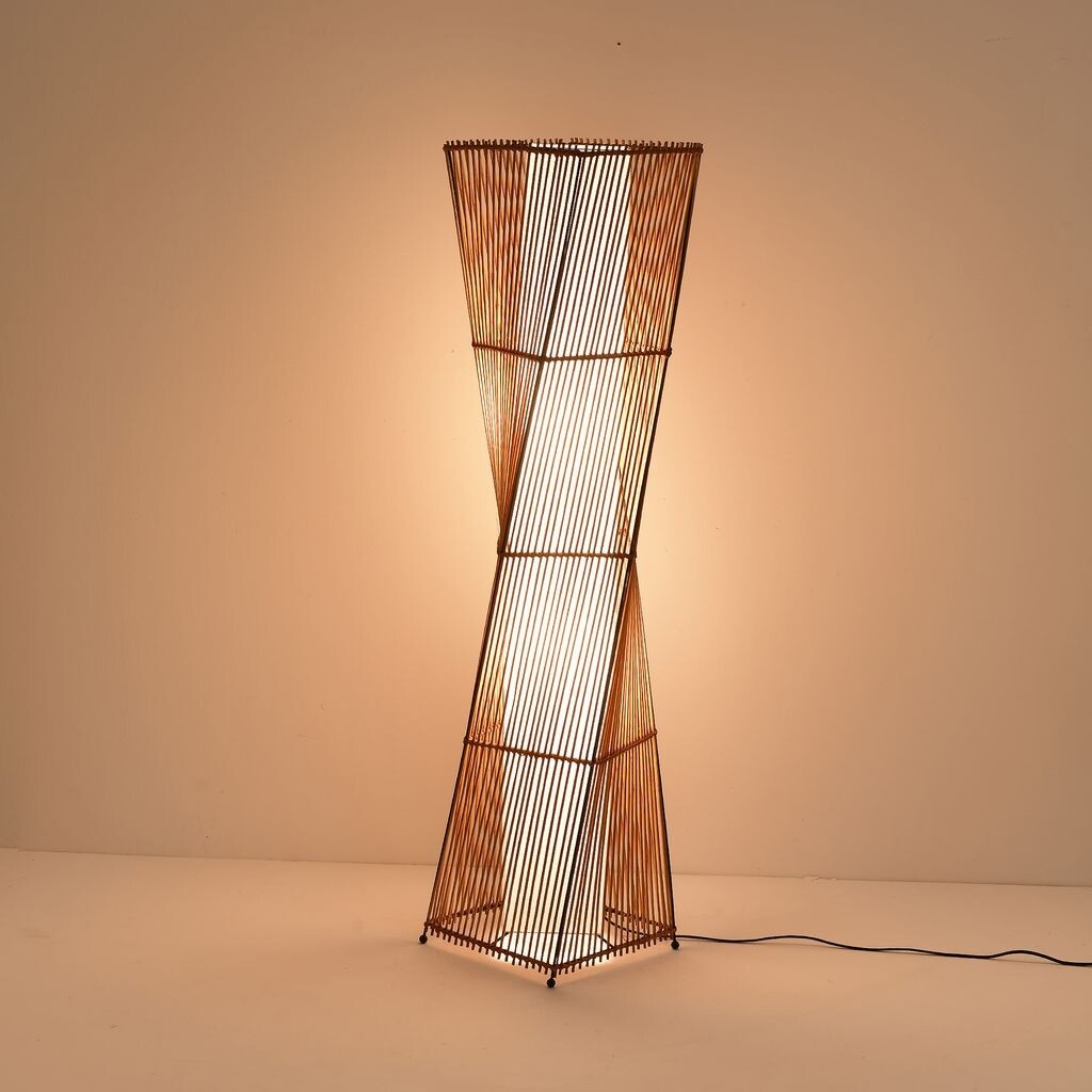 Немецкий напольный торшер из натурального бамбука