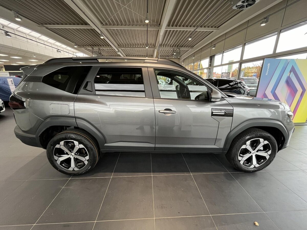 Старший брат Renault Duster доступен для заказа в РФ. Источник иллюстрации - Яндекс.Картинки