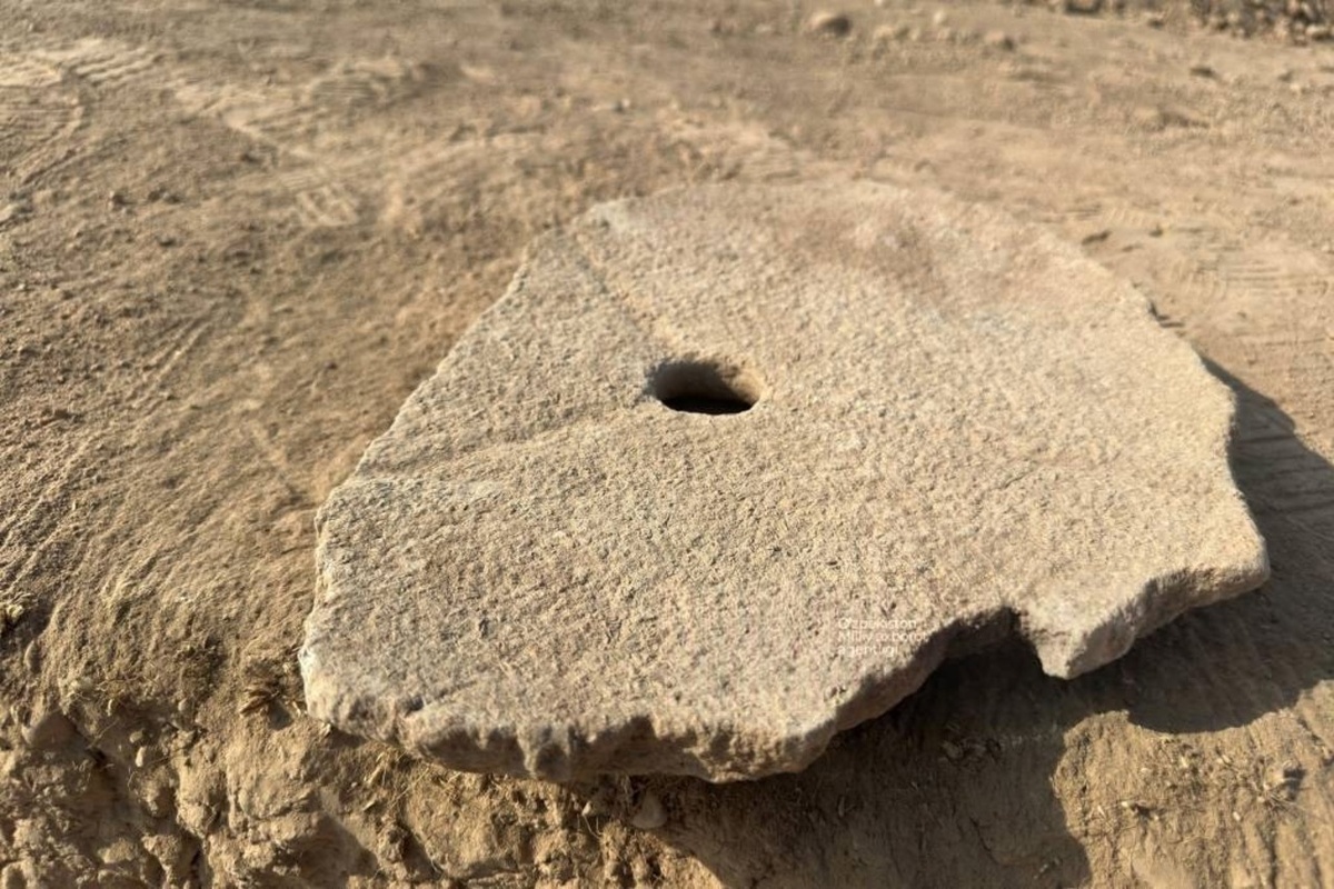     Фото: UZA Ремесленный инструмент