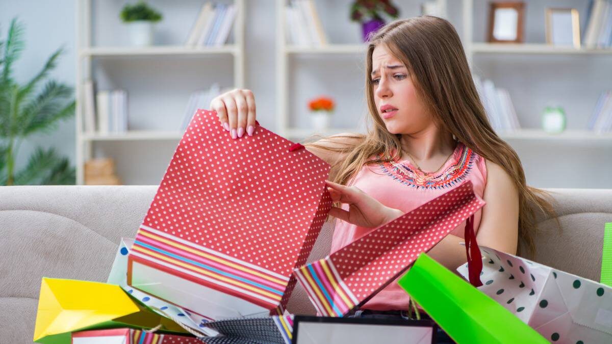    В наши дни нормой стали частые покупки, и распознать симптомы шопоголизма без помощи врача непросто / Фото: Shutterstock