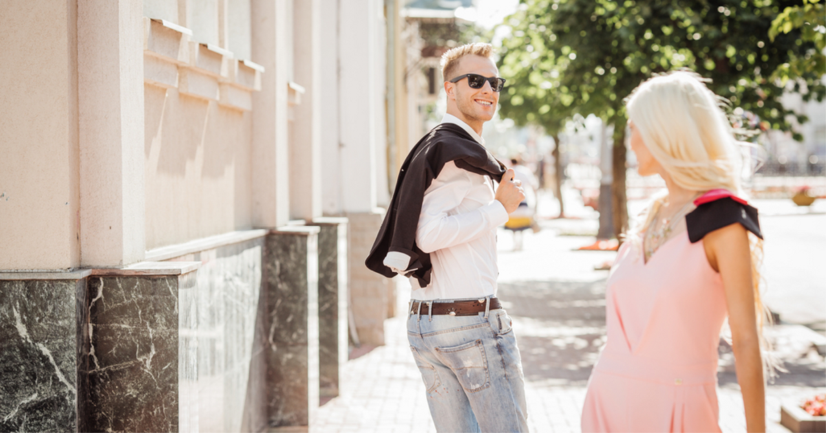 Он ушел, хорошо, что сейчас