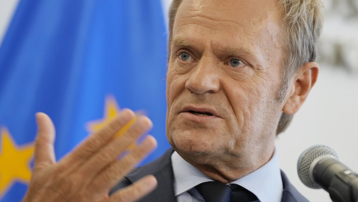   Czarek Sokolowski / AP