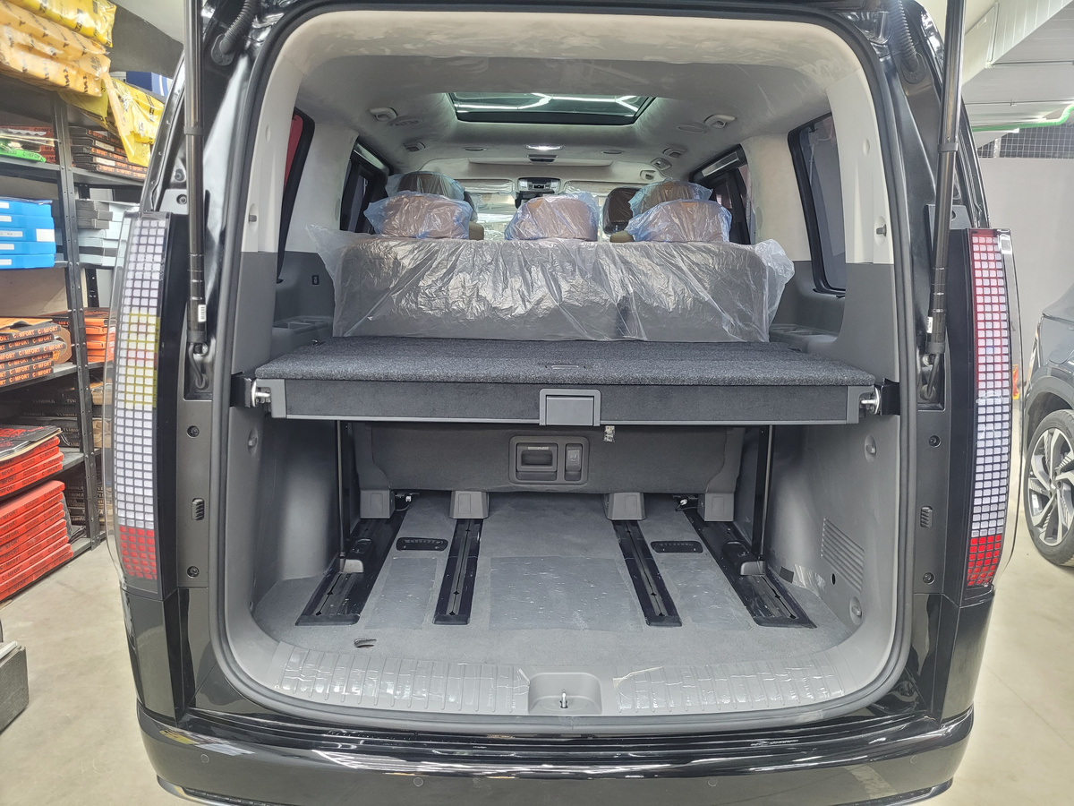 Готовый вариант. Полка в багажник по аналогии Mercedes V class w447